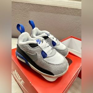 Nike max 90 crib hyper royal size 2c